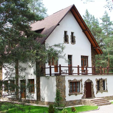 Medvedevka Pershyi Kordon Tourist Complex酒店 外观 照片